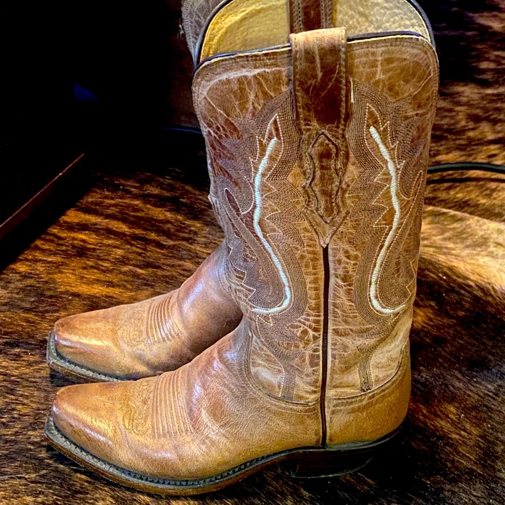 Lucchese womens 6 Leather boots